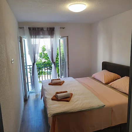 Apartment Ruza Trogir Exterior photo