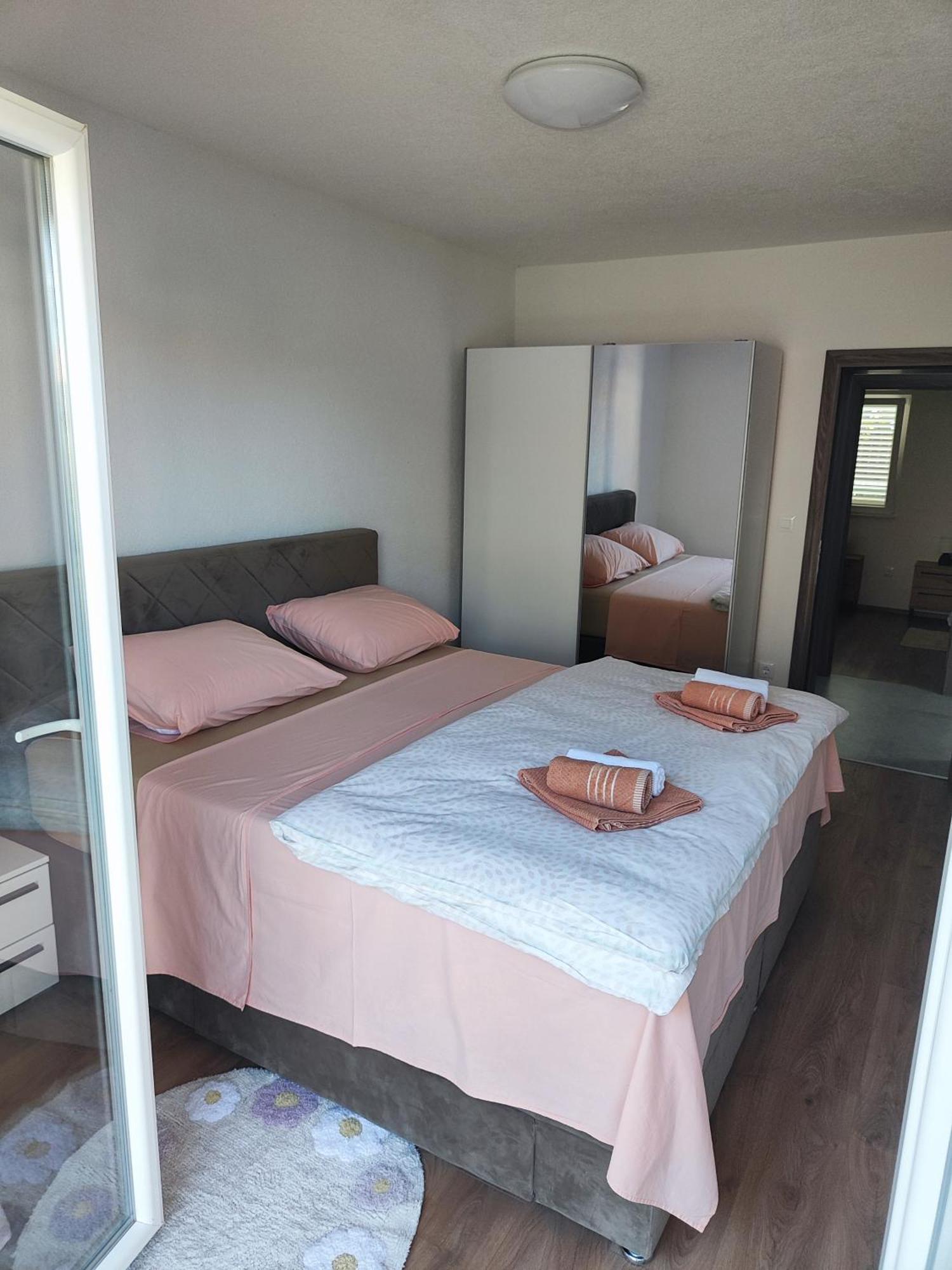 Ruza Apartment